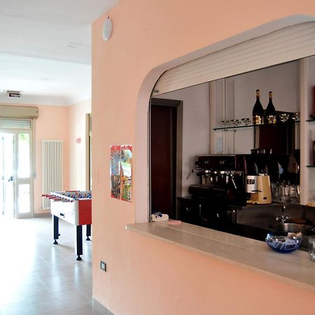 Stella - Casa Per Ferie Hotel Bellaria-Igea Marina Ngoại thất bức ảnh