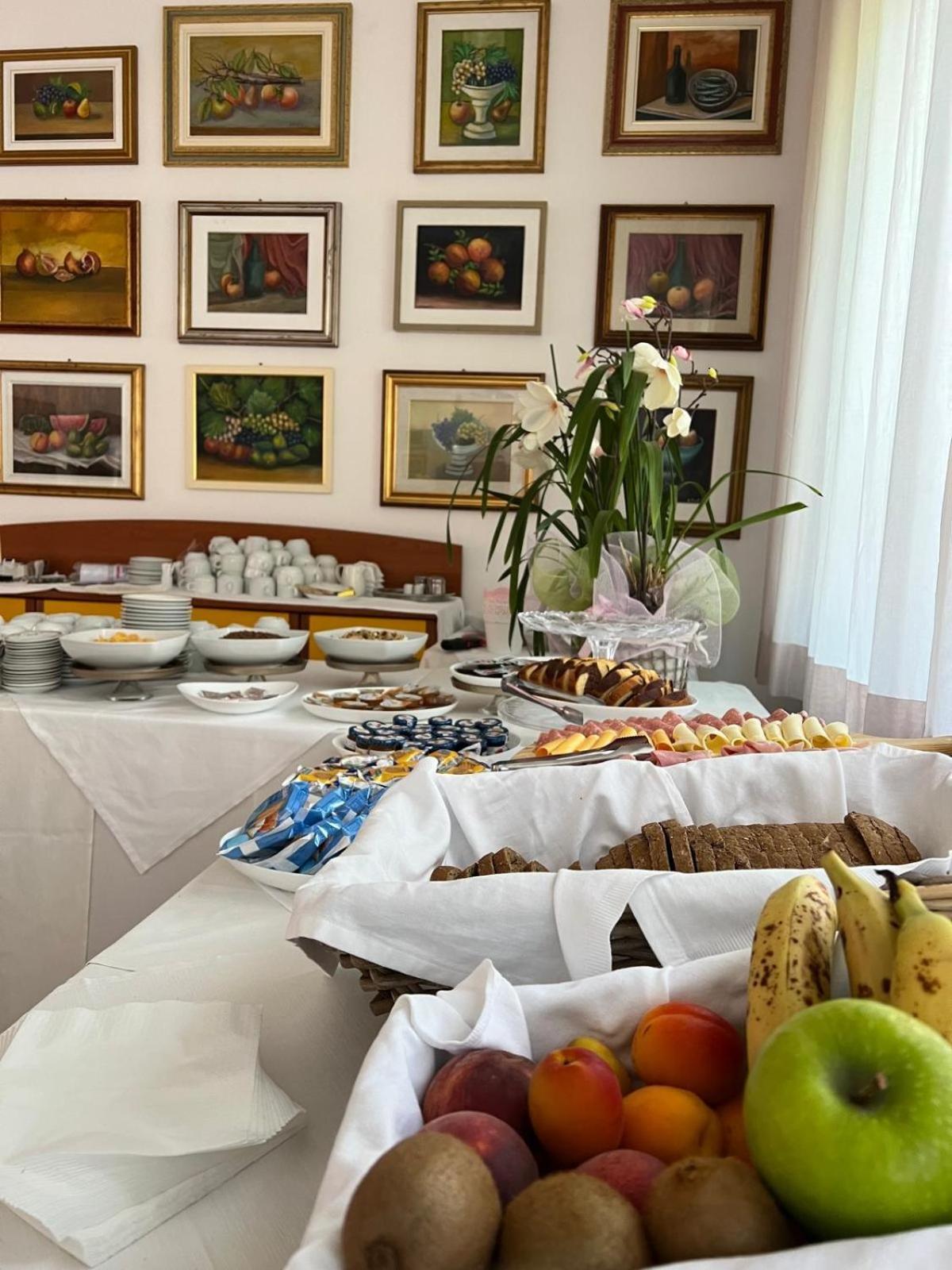 Stella - Casa Per Ferie Hotel Bellaria-Igea Marina Ngoại thất bức ảnh