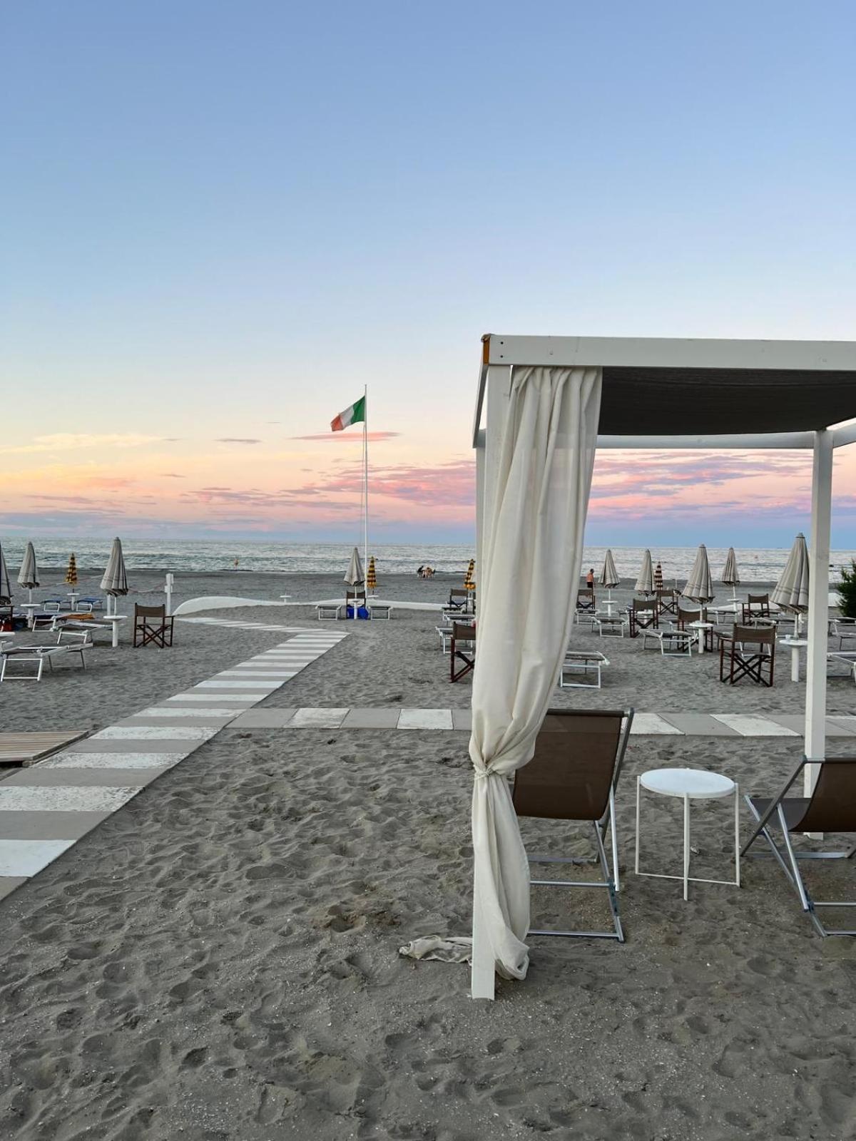 Stella - Casa Per Ferie Hotel Bellaria-Igea Marina Ngoại thất bức ảnh